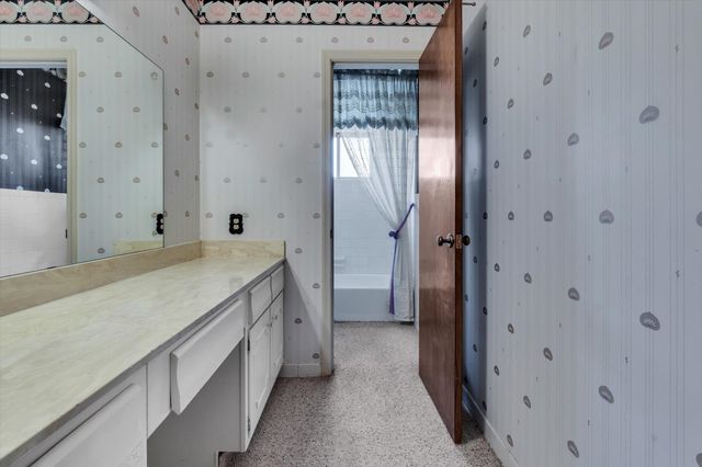 5298 OAK MEADOW AVE, Memphis, TN 38134