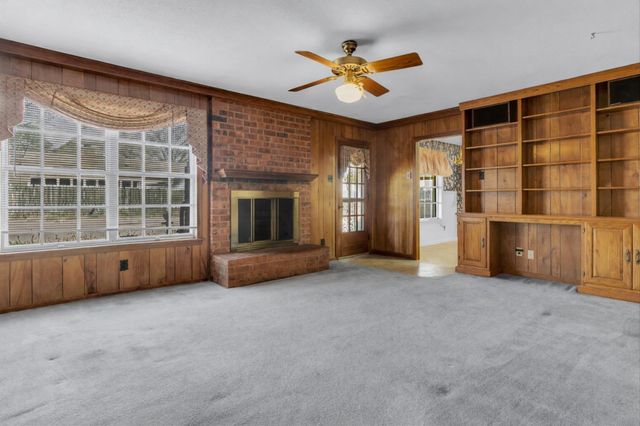 5298 OAK MEADOW AVE, Memphis, TN 38134