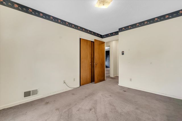 5298 OAK MEADOW AVE, Memphis, TN 38134