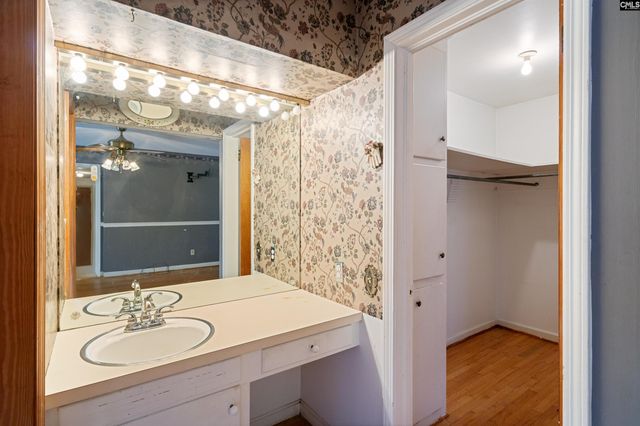 1800 Holly Hill Drive, West Columbia, SC 29169