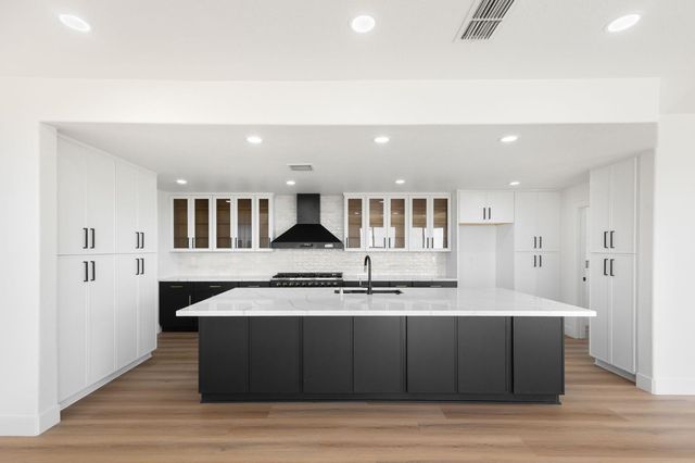 3616 Mallorca Ct, Cameron Park, CA 95682