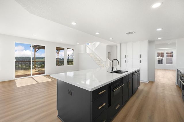 3616 Mallorca Ct, Cameron Park, CA 95682