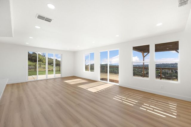 3616 Mallorca Ct, Cameron Park, CA 95682