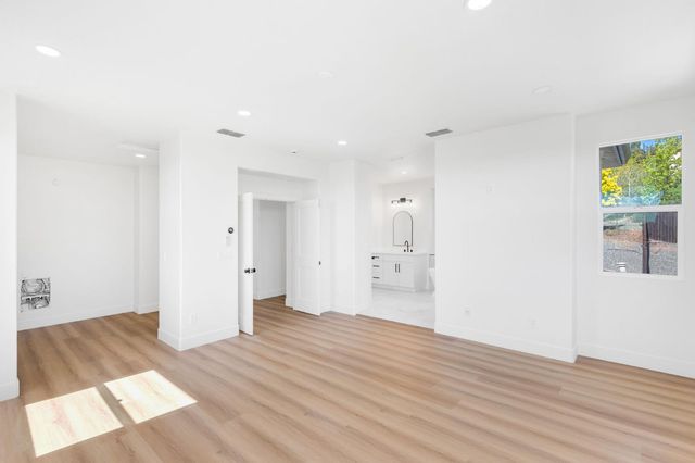 3616 Mallorca Ct, Cameron Park, CA 95682