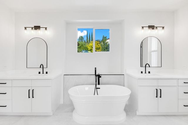 3616 Mallorca Ct, Cameron Park, CA 95682