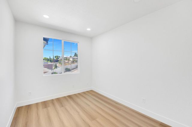 3616 Mallorca Ct, Cameron Park, CA 95682