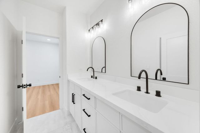 3616 Mallorca Ct, Cameron Park, CA 95682