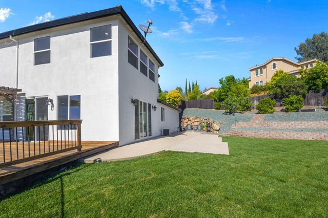 3616 Mallorca Ct, Cameron Park, CA 95682