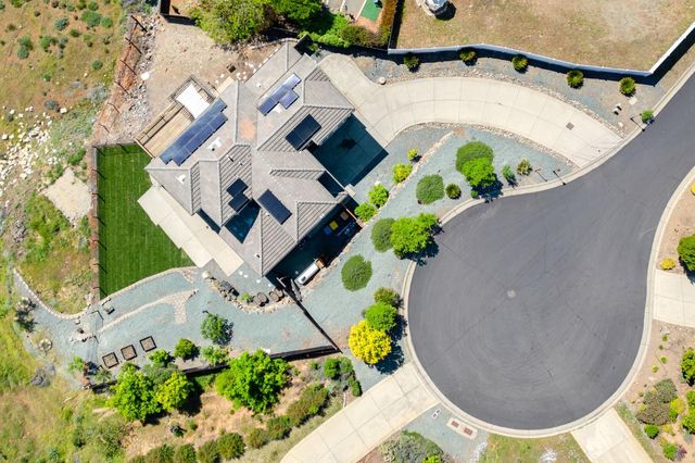 3616 Mallorca Ct, Cameron Park, CA 95682