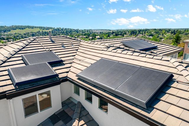 3616 Mallorca Ct, Cameron Park, CA 95682