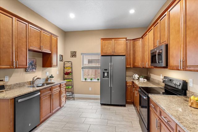 1111 TWIN RIVERS BOULEVARD, Oviedo, FL 32766