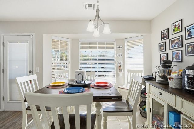 622 W Redwood Street West, Coweta, OK 74429