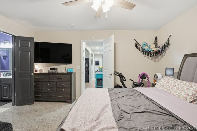 622 W Redwood Street West, Coweta, OK 74429