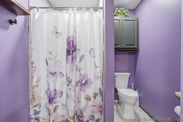 622 W Redwood Street West, Coweta, OK 74429