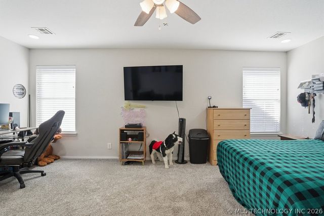 622 W Redwood Street West, Coweta, OK 74429