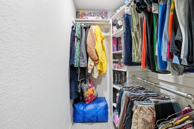 622 W Redwood Street West, Coweta, OK 74429