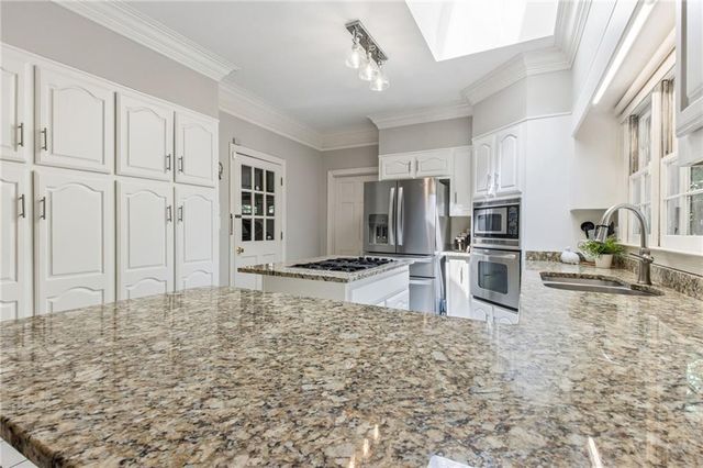 2755 Misty Morning Ln Lane, Roswell, GA 30076