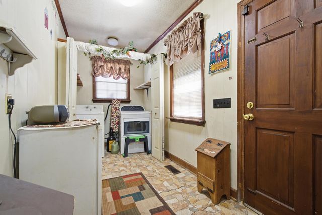 1226 Saint Julien Drive, Eutawville, SC 29048