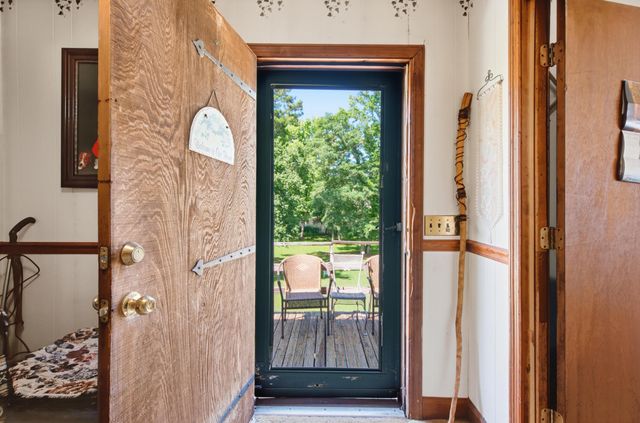 1226 Saint Julien Drive, Eutawville, SC 29048