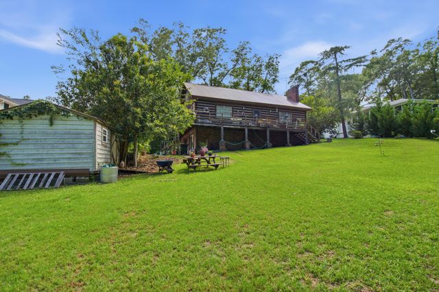 1226 Saint Julien Drive, Eutawville, SC 29048