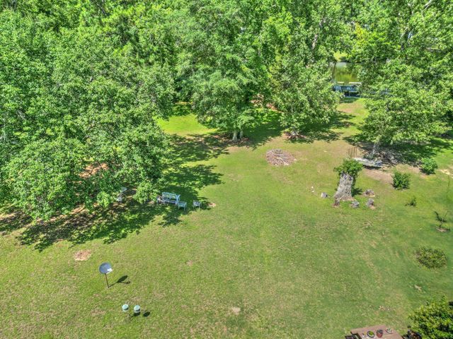 1226 Saint Julien Drive, Eutawville, SC 29048