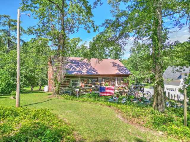1226 Saint Julien Drive, Eutawville, SC 29048