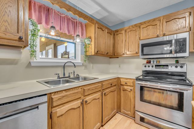 4421 Huntwood Dr, Murfreesboro, TN 37129