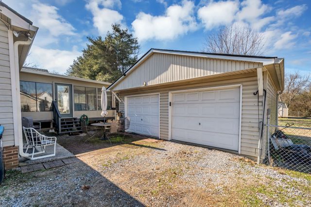 4421 Huntwood Dr, Murfreesboro, TN 37129