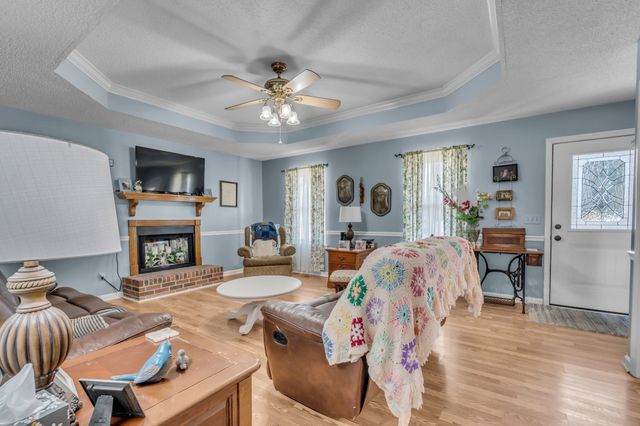 4421 Huntwood Dr, Murfreesboro, TN 37129