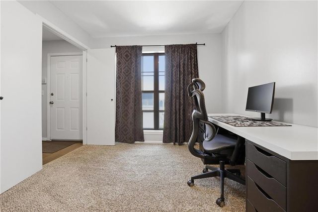 12665 W 110TH Terrace, Overland Park, KS 66210