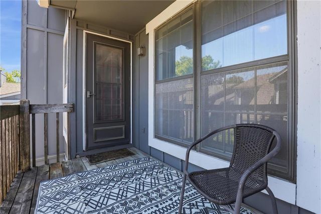 12665 W 110TH Terrace, Overland Park, KS 66210