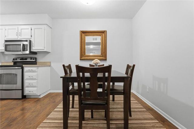 12665 W 110TH Terrace, Overland Park, KS 66210
