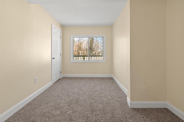 315 RIVERSIDE DR, Essex, MD 21221