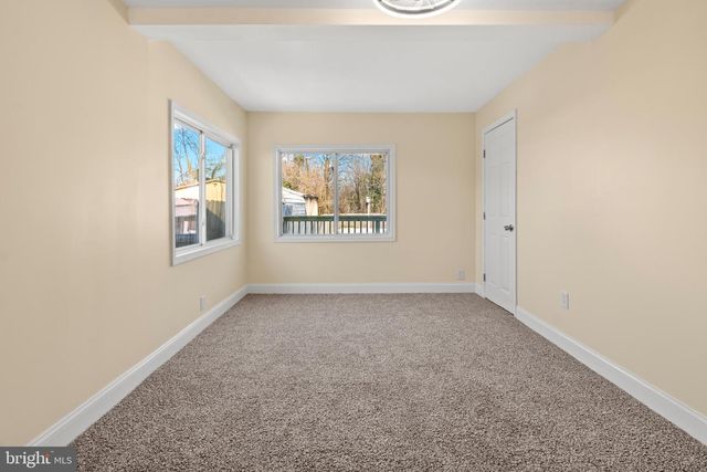 315 RIVERSIDE DR, Essex, MD 21221