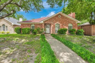 2325 Park Vista, Dallas, TX 75228