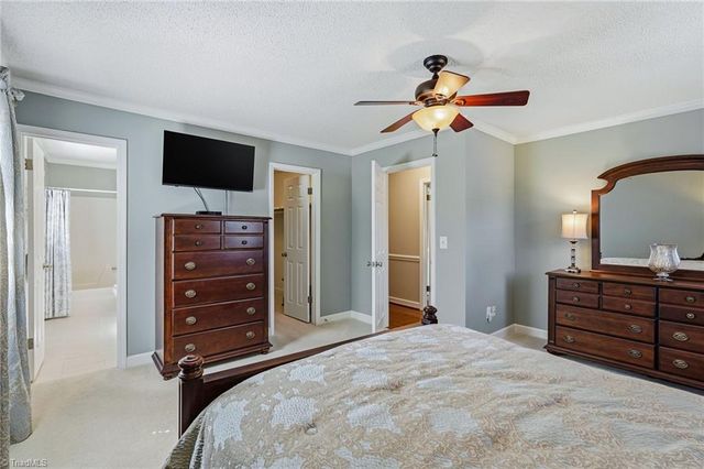 1075 Foothills Drive, Kernersville, NC 27284