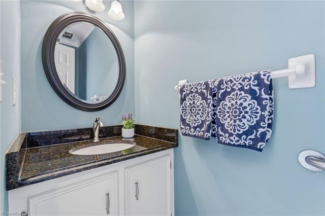 1075 Foothills Drive, Kernersville, NC 27284