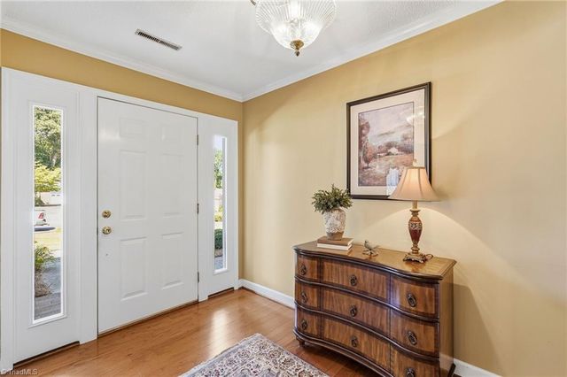 1075 Foothills Drive, Kernersville, NC 27284