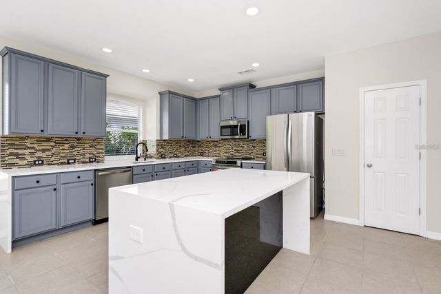 3170 ZAHARIAS DRIVE, Orlando, FL 32837