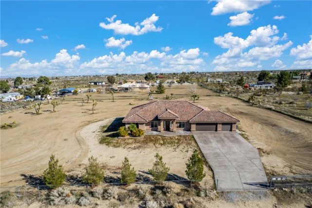 11423 Desert View, Pinon Hills, CA 92372