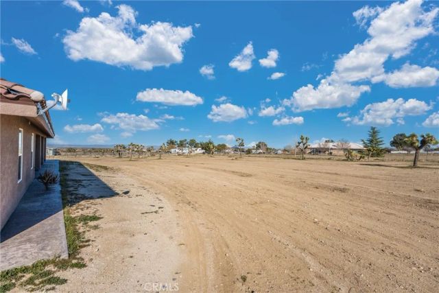 11423 Desert View, Pinon Hills, CA 92372