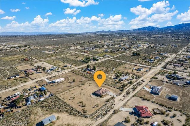 11423 Desert View, Pinon Hills, CA 92372