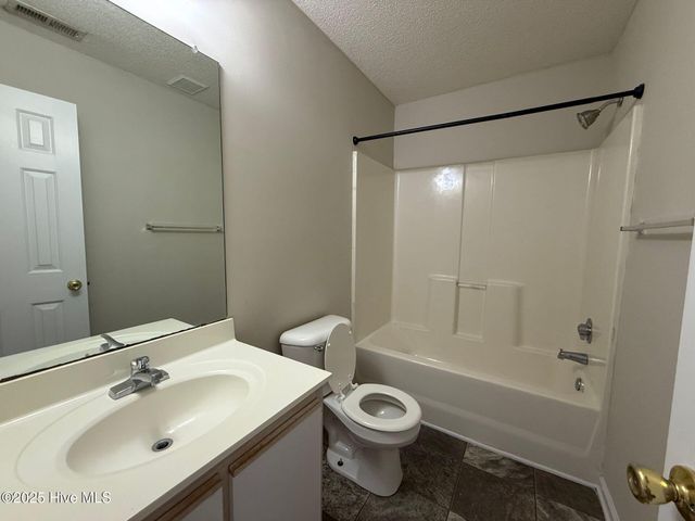 303 Timberlake Trail, Jacksonville, NC 28546