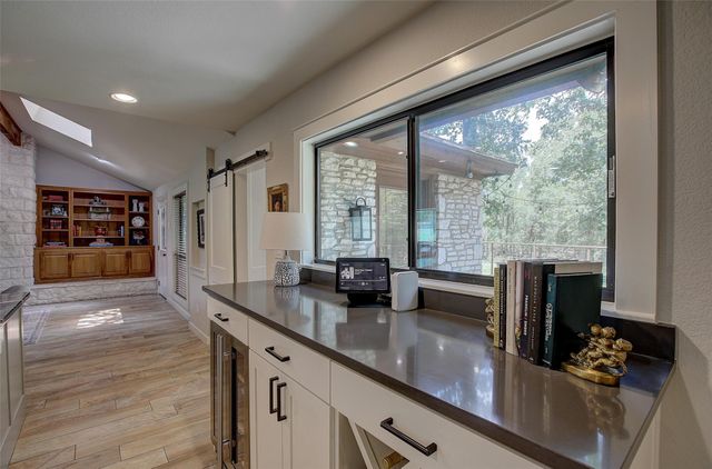 205 E Esparada DR, Georgetown, TX 78628