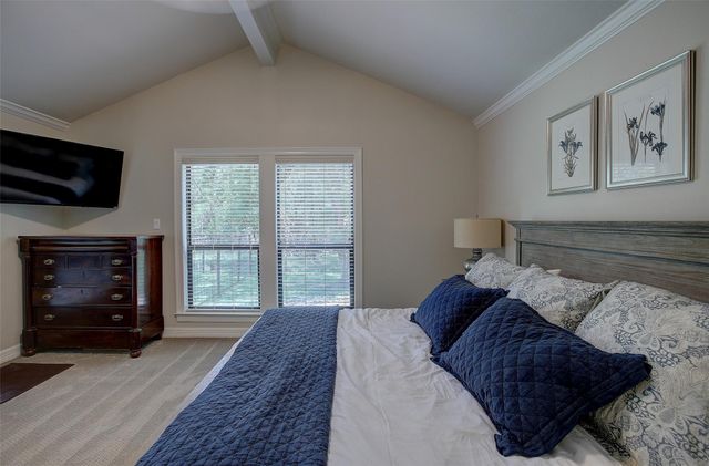 205 E Esparada DR, Georgetown, TX 78628