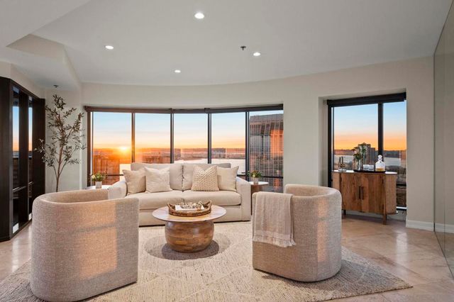 100 Harbor Dr 3005, San Diego, CA 92101