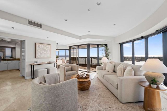 100 Harbor Dr 3005, San Diego, CA 92101