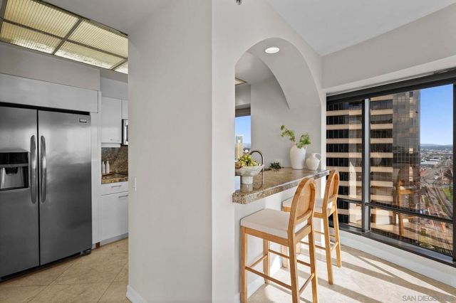 100 Harbor Dr 3005, San Diego, CA 92101