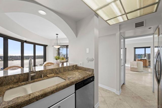 100 Harbor Dr 3005, San Diego, CA 92101