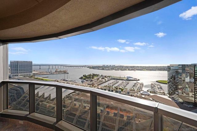 100 Harbor Dr 3005, San Diego, CA 92101